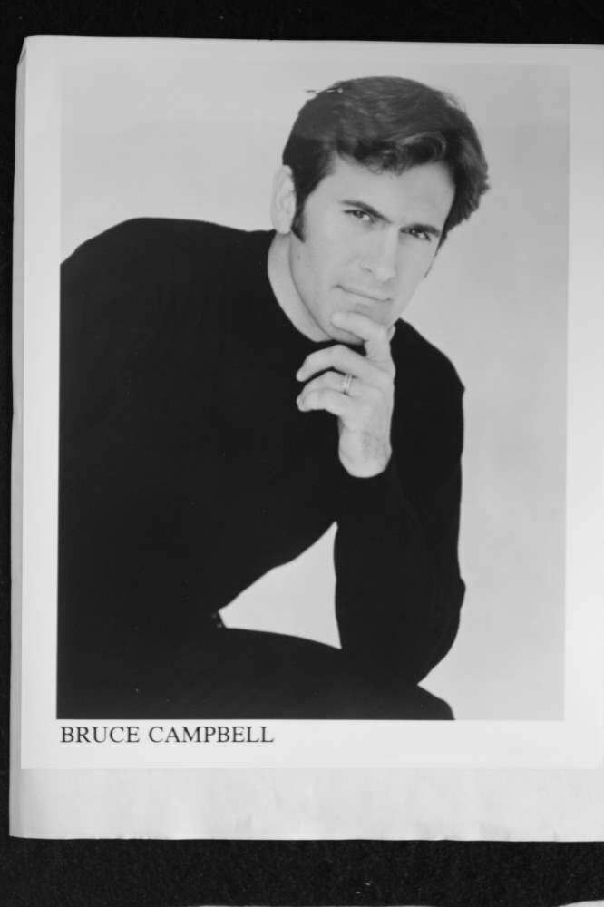 Bruce Campbell - 8x10 Headshot Photo Poster painting with Resume - Evil Dead