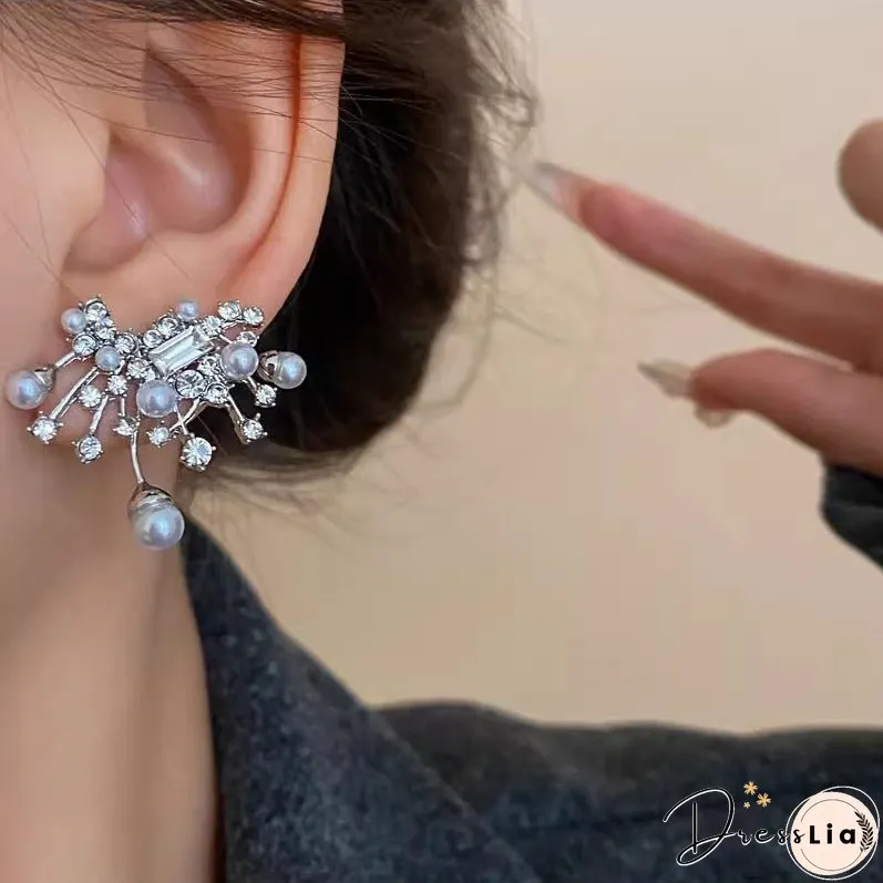 Oversize White Alloy Pearl Zircon Floral Stud Earrings