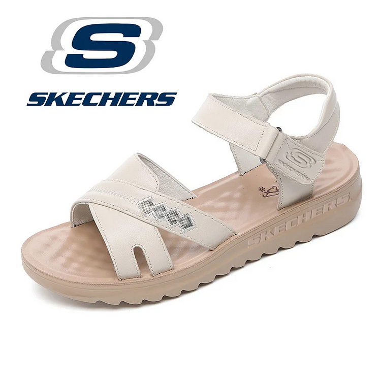 Nowe sandałki Skechers z antypoślizgową miękką podeszwą