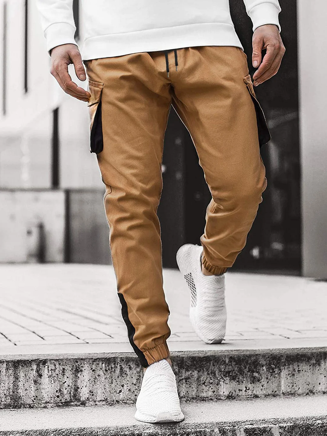 Three-dimensional pockets and leggings casual trousers