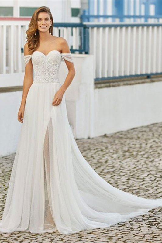 Schulterfreies Spitzen Hochzeitskleid mit Schlitz PD0365 Lunass