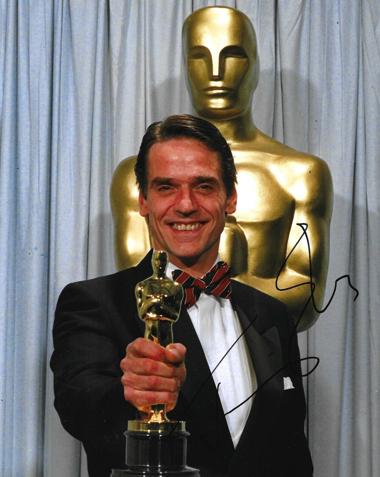 Jeremy Irons Signed Academy Award 10x8 Photo Poster painting AFTAL