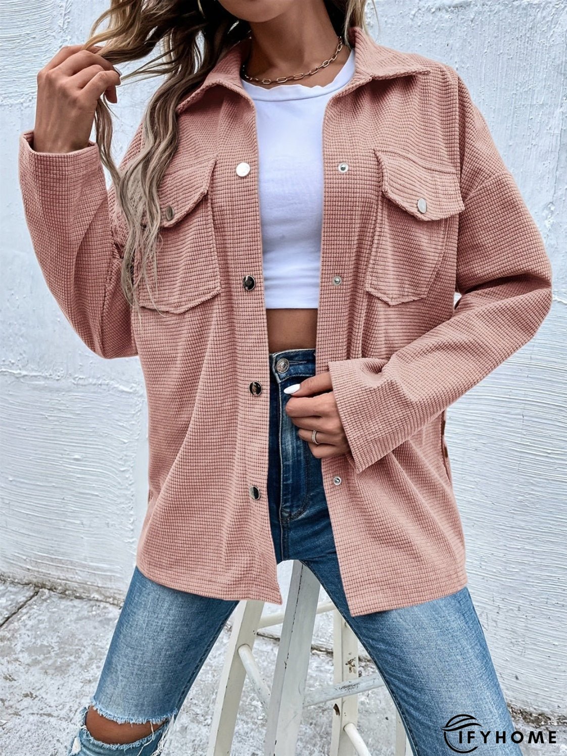 Jacket with pockets, collar and snap fasteners and dropped shoulders | IFYHOME