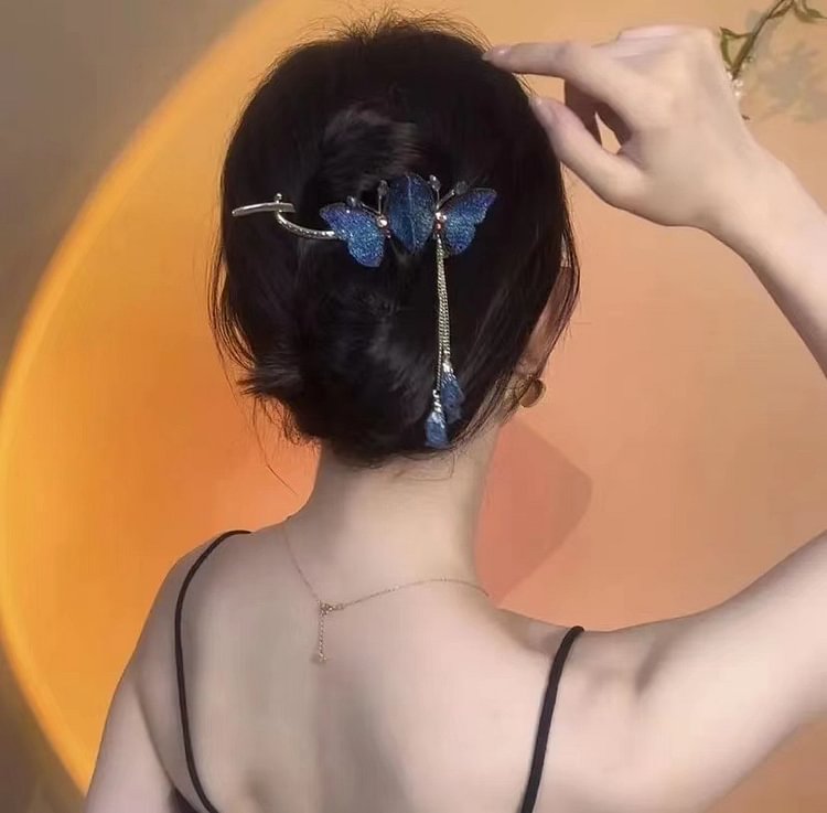 Butterfly Fringe Hair Clip KERENTILA