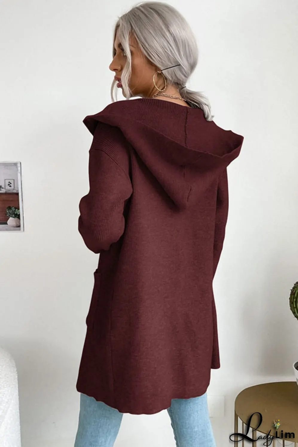 Effortless and Trendy Cardigan