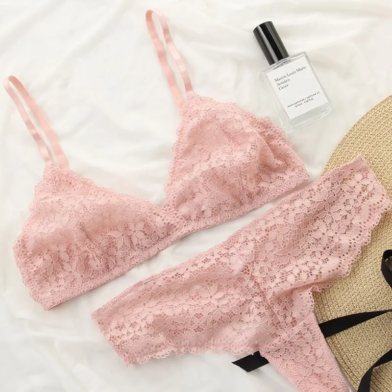 Wriufred Sexy Temptation Lace Soft Cup Bra Set Women Deep V Underwear Brassiere Comfortable Ultra-thin Triangle Cup lingerie