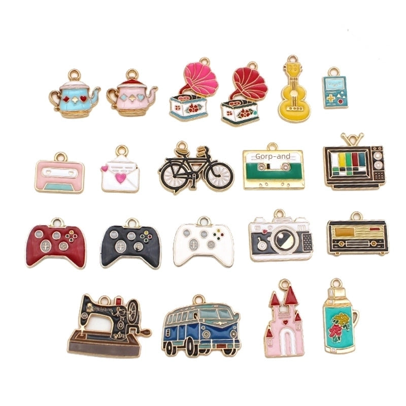 10 Pieces Retro Nostalgic Style Alloy Oil Drop DIY Jewelry Accessories 80 90 S Feeling Bicycle Sewing Machine Camera Pendant