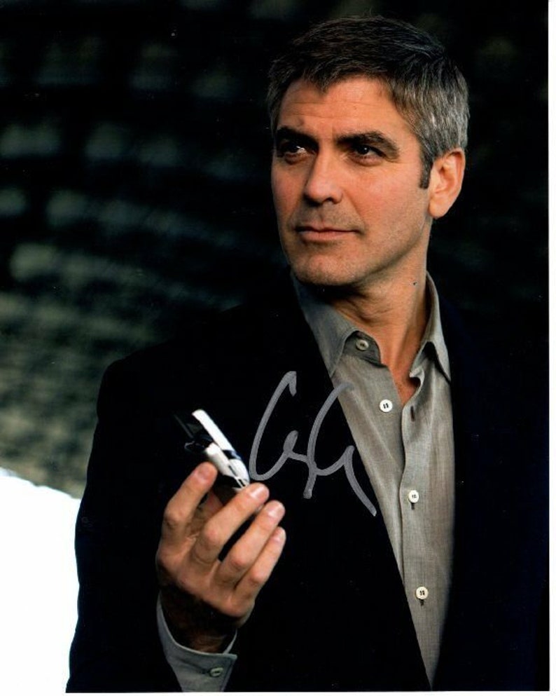 George clooney signed autographed Photo Poster painting