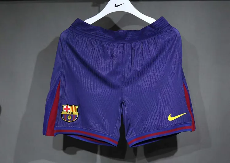25/26 Barcelona home shorts player version