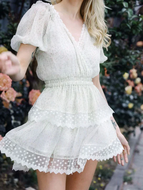 V neck lace dress