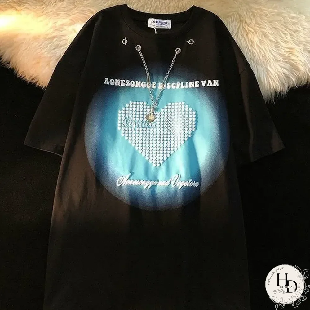 Unisex Heart Oversized T-Shirt
