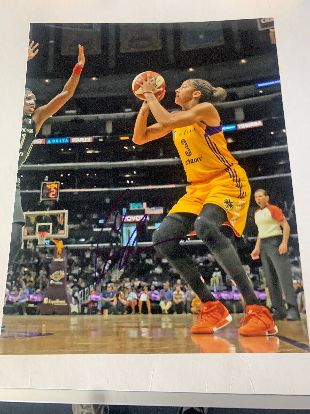 Candace Parker Autographed 11x14 Los Angeles Sparks Z156