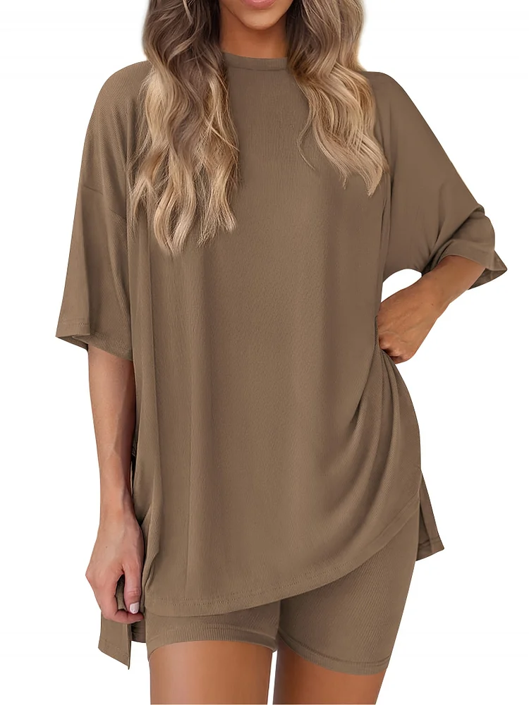 Summer Women's Simple Casual Round Neck Shirt + Cycling Shorts Set, Suitable For Airport Travel And Daily Outing