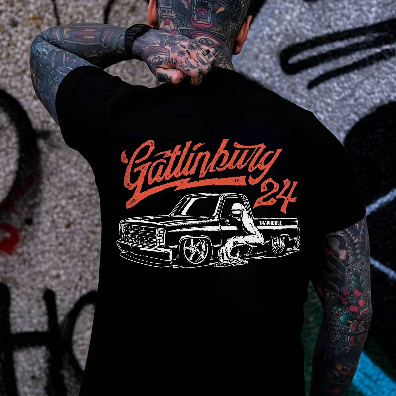 GATLINBURY 24 Classic Car Print Men's T-shirt