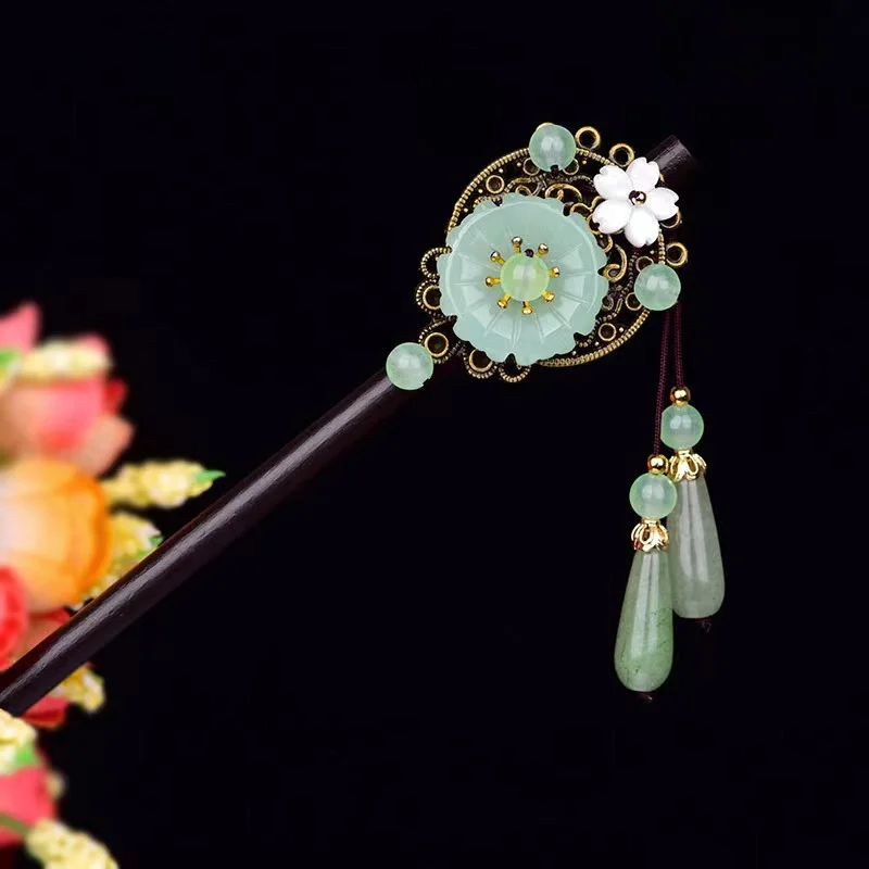 Green Aventurine Flower Charm Luck Hairpin Decoration