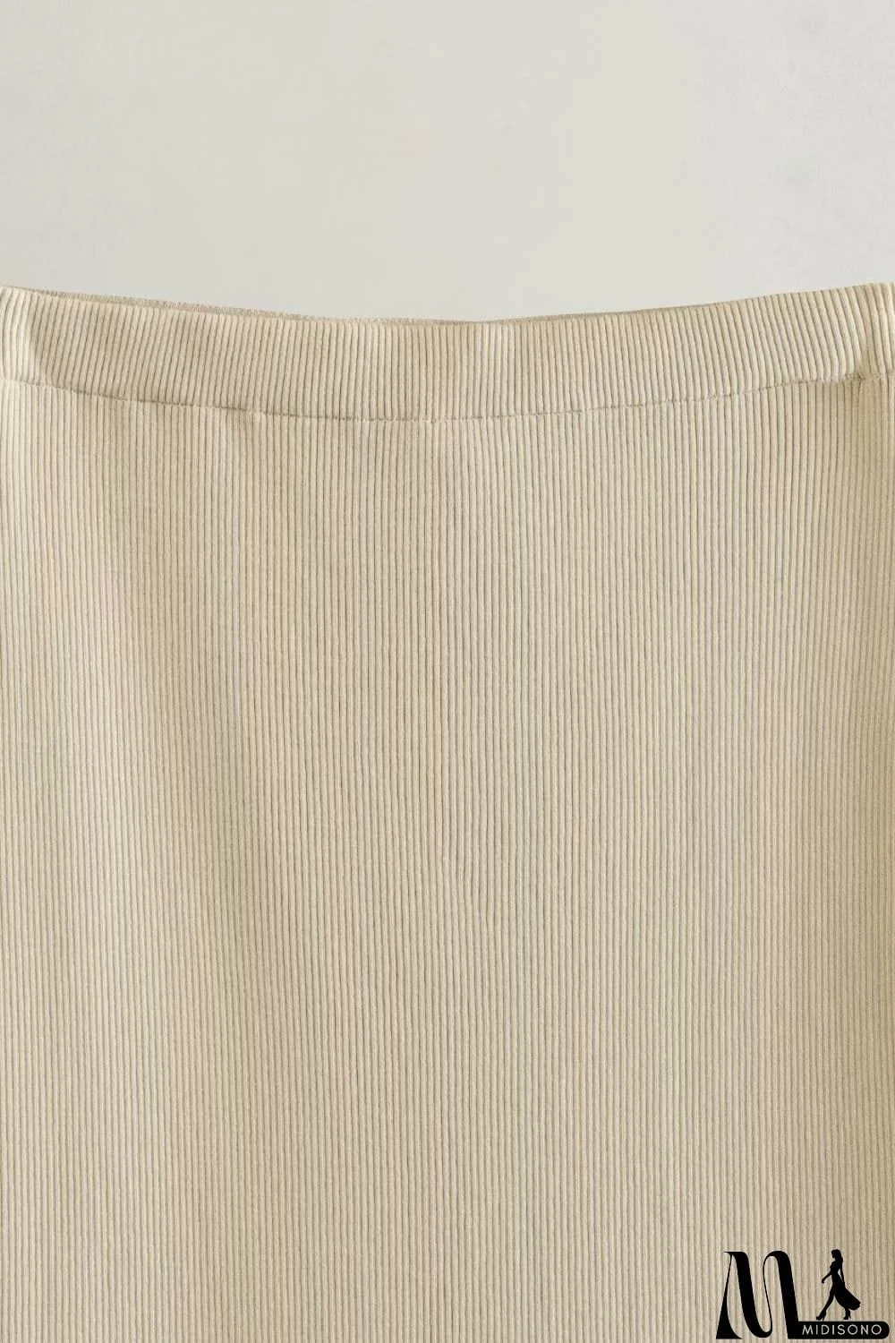 MidiSono - Ribbed V-Neck Cami and Skirt Set