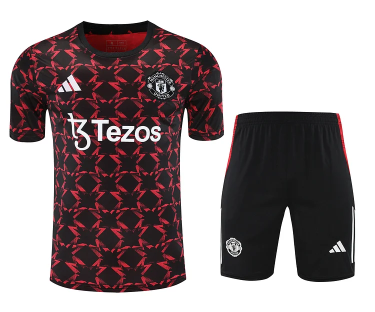 2025-26 Manchester United Training Shirt - Adult Kit