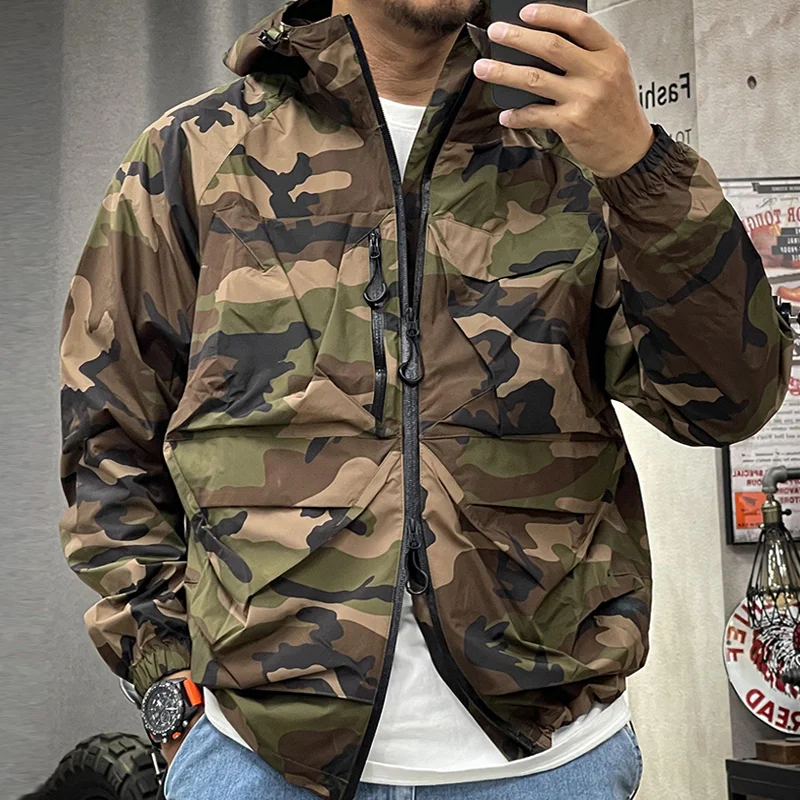 American Men's Outdoor Rainproof Multi-pocket Camouflage Hooded Jacket