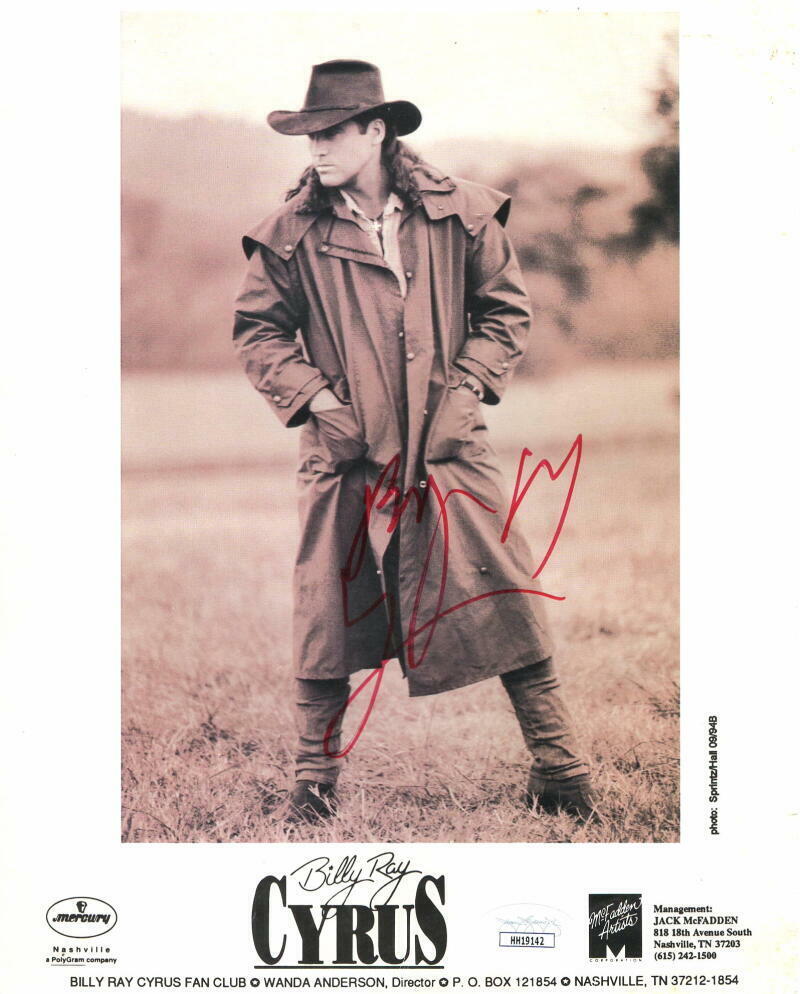 BILLY RAY CYRUS SIGNED AUTOGRAPH 8X10 Photo Poster painting - ACHY BREAKY HEART STAR, MILEY, JSA