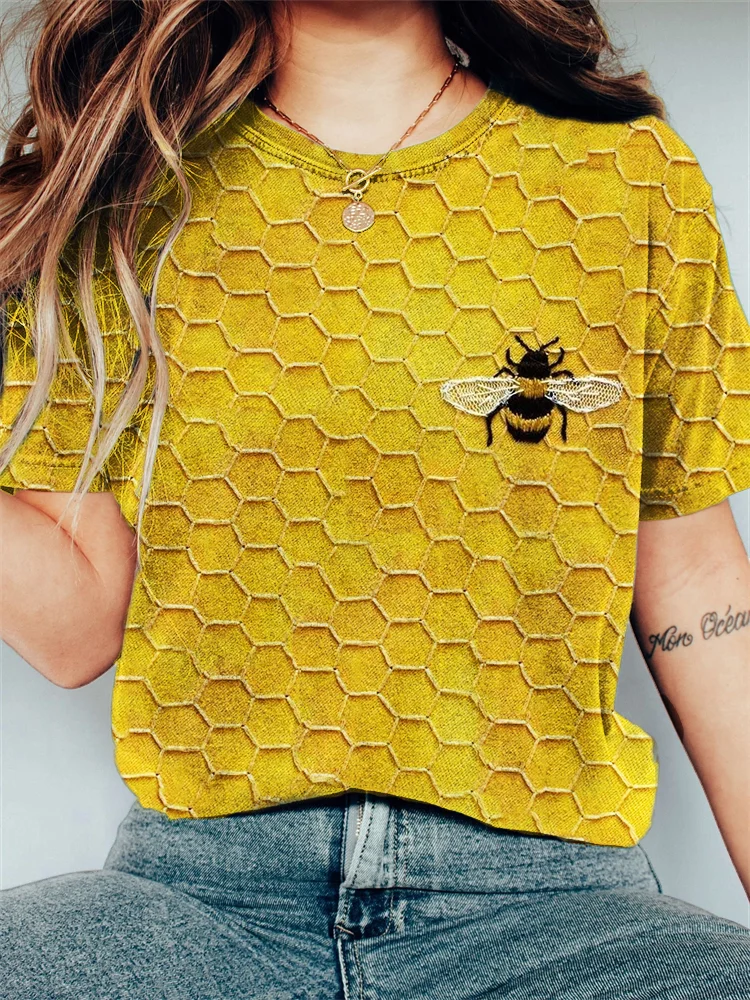 VChics Bee & Honeycomb Inspired Embroidered Vintage T Shirt