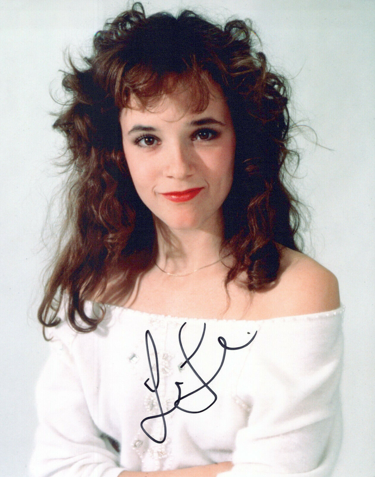 Lea Thompson glamour shot autographed Photo Poster painting signed 8x10 #3