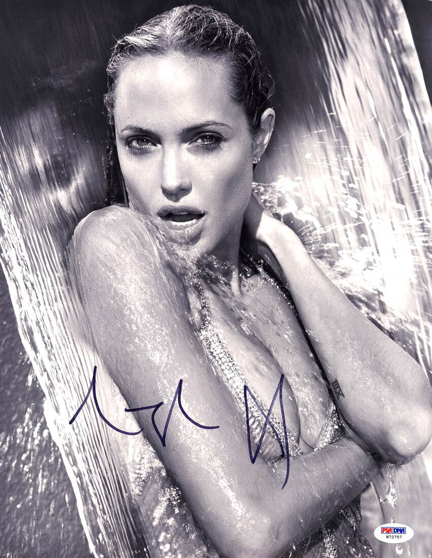 Angelina Jolie SIGNED 11x14 Photo Poster painting Maleficent Salt HOT *SEXY* PSA/DNA AUTOGRAPHED