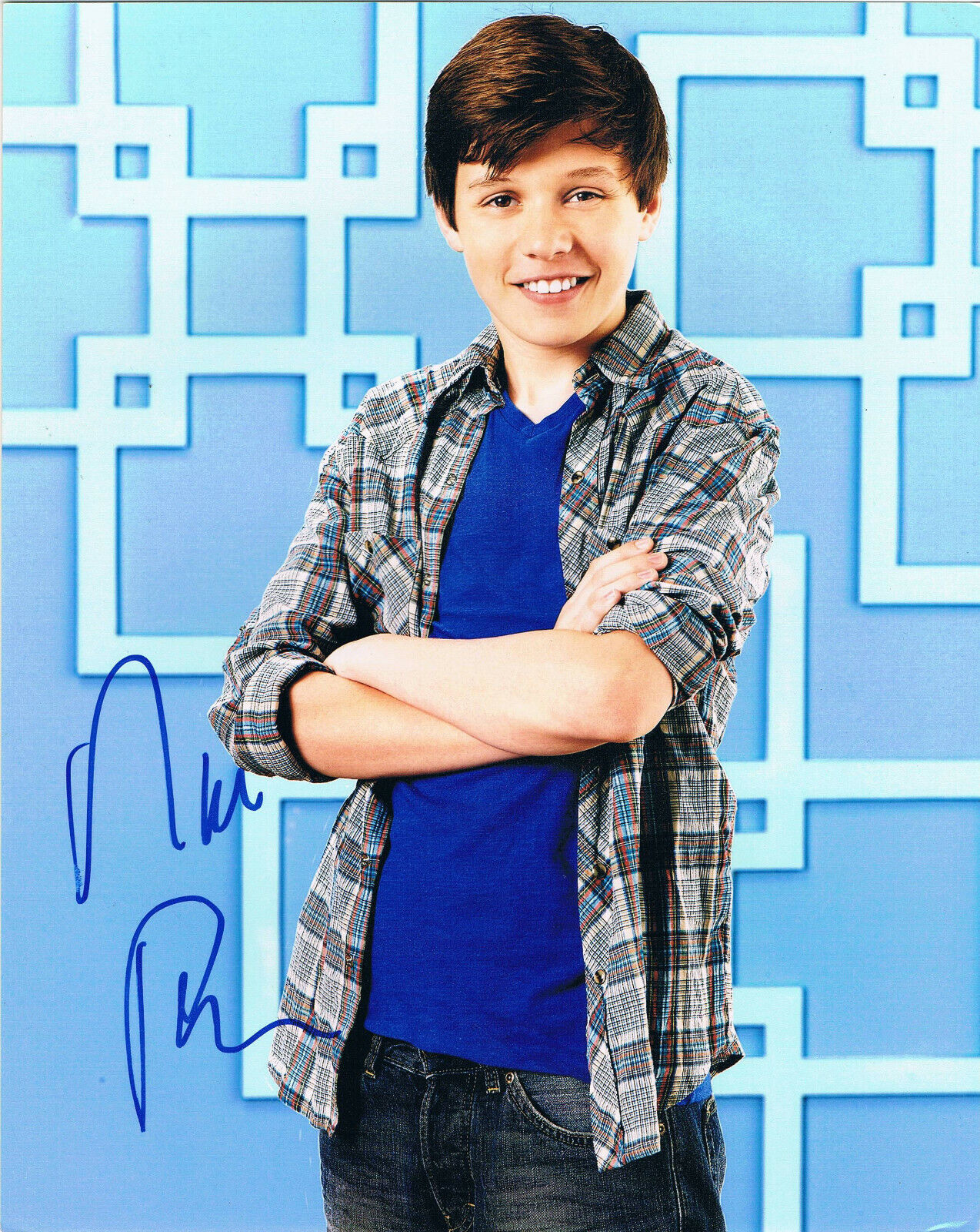 Nick Robinson 1995- genuine autograph Photo Poster painting 8x10