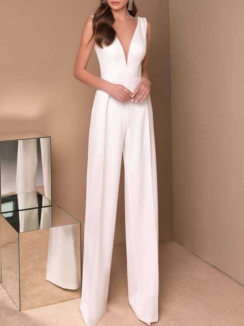 Fashion Solid V Neck Sleeveless Laced Back Jumpsuits