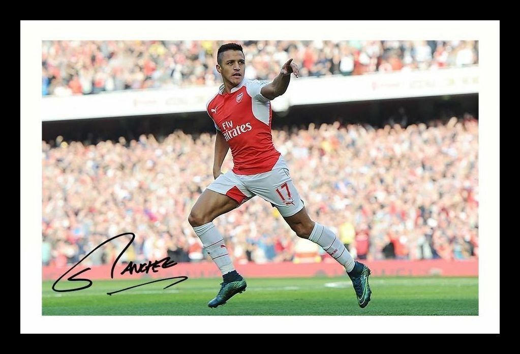 Alexis Sanchez - Arsenal Autograph Signed & Framed Photo Poster painting 1