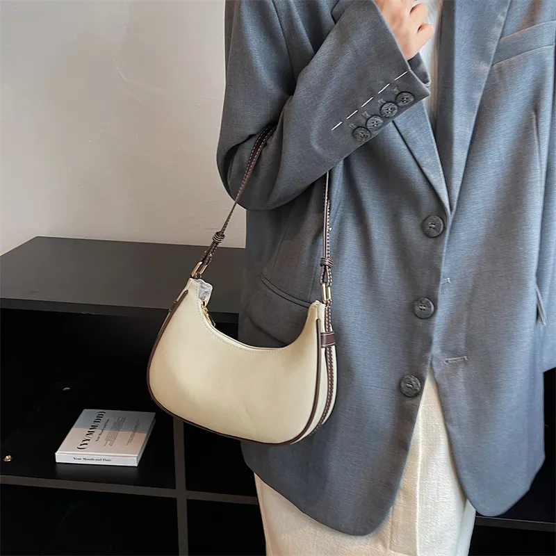 Scrub Solid Color Premium Textured Women's Bag