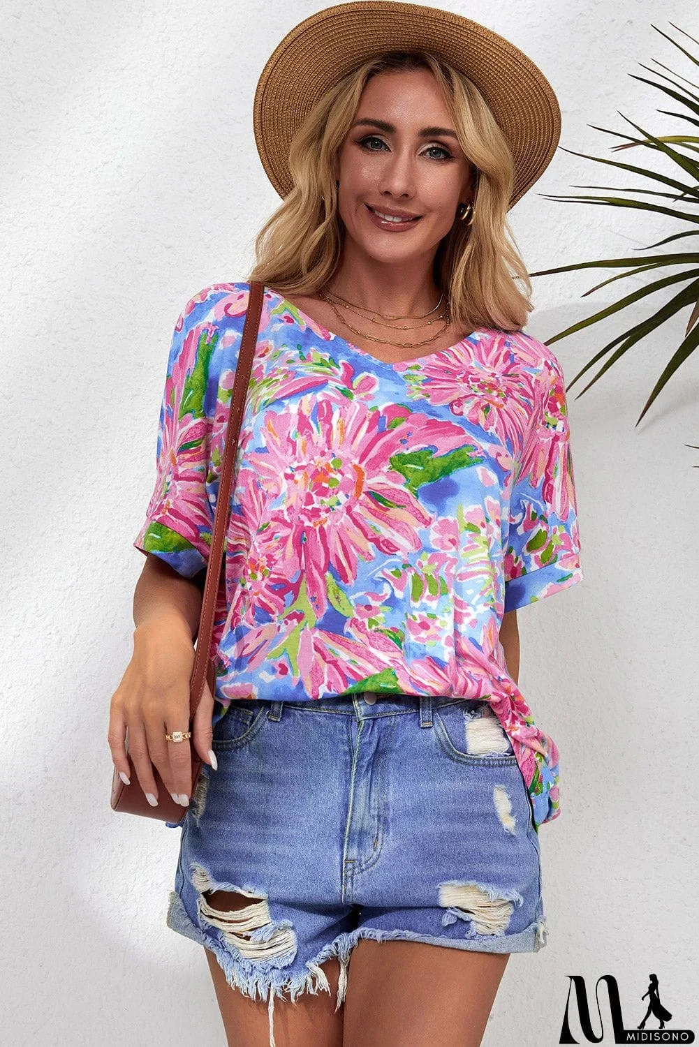 MidiSono - Pink Floral Print V Neck T Shirt