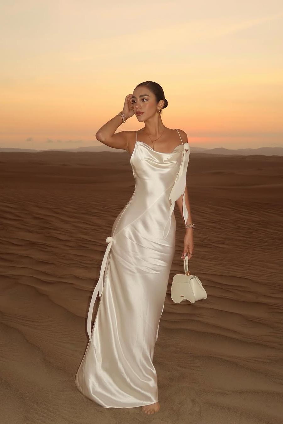 Lvs&Broner Spaghetti Strap Backless Sleeveless Long Mermaid Prom Dress With Pleated