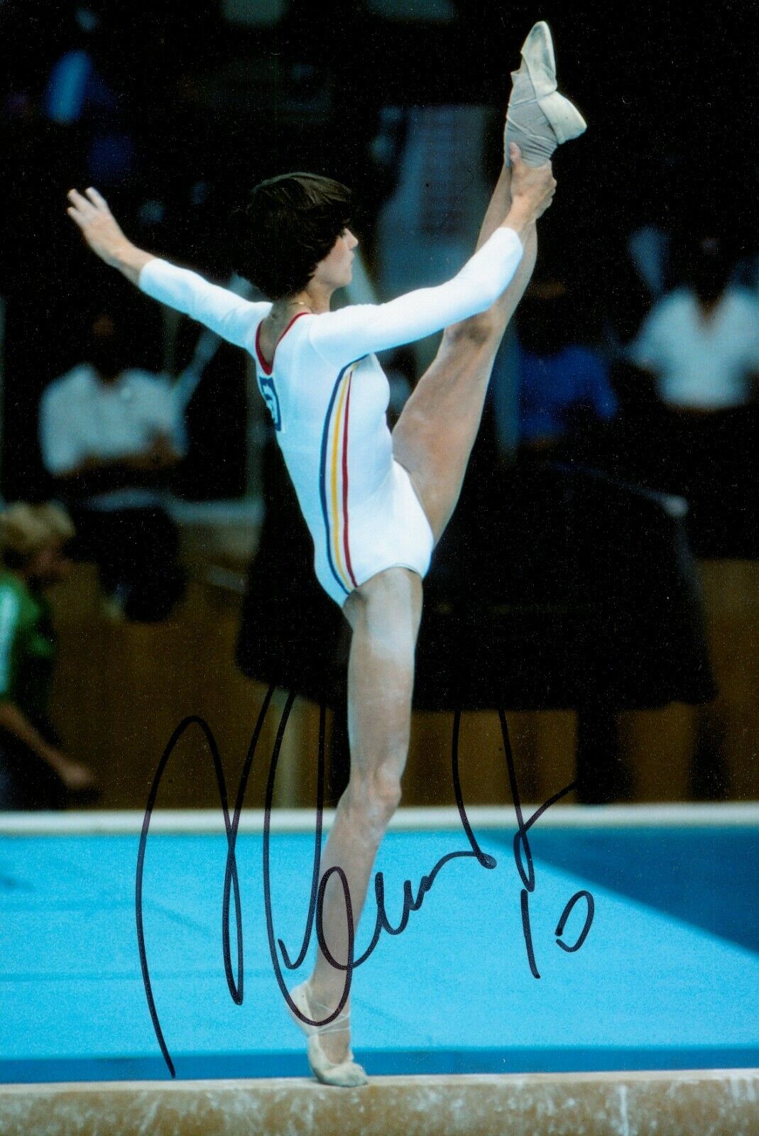 Nadia Comaneci Hand Signed 6x4 Photo Poster painting Olympic Gymnast Autograph Memorabilia + COA