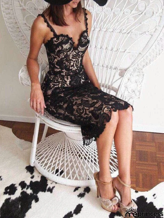 Dream Lace Me Lovely Halter Solid Color Dress