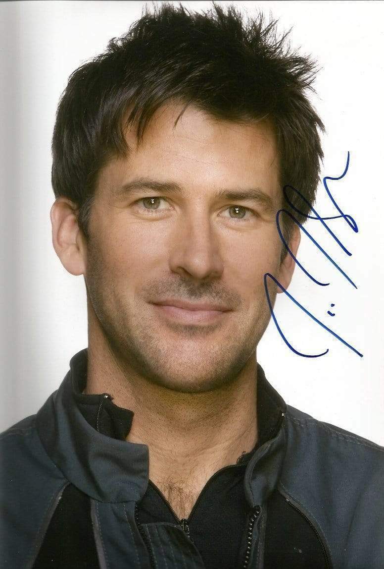 Joe Flanigan ACTOR STARGATE ATLANTIS autograph, In-Person signed Photo Poster painting