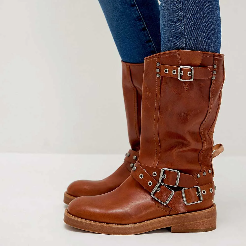 Chic Tan Round Toe Studded Buckle Motorcycle Boots with Grommet