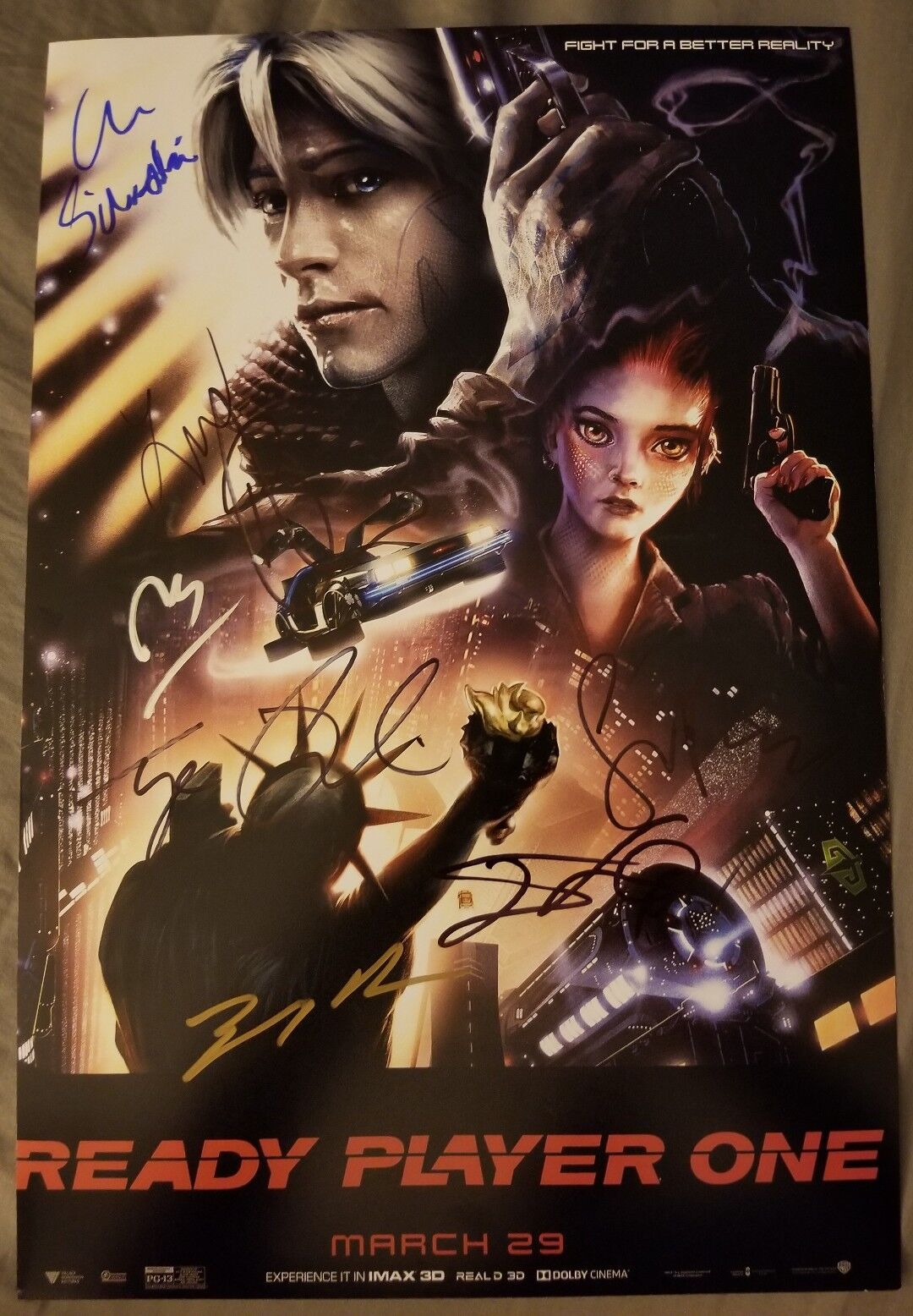 READY PLAYER ONE Cast(x8) Authentic Hand-Signed TYE SHERIDAN