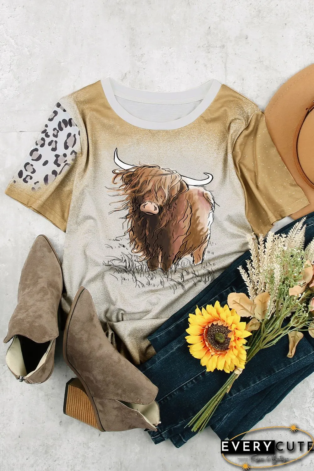 Khaki Highland Cattle Leopard Print Short Sleeve T Shirt