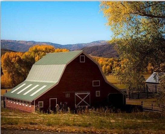 

Red Barn Farm – Paint By Numbers - 40*50CM, 501 Original