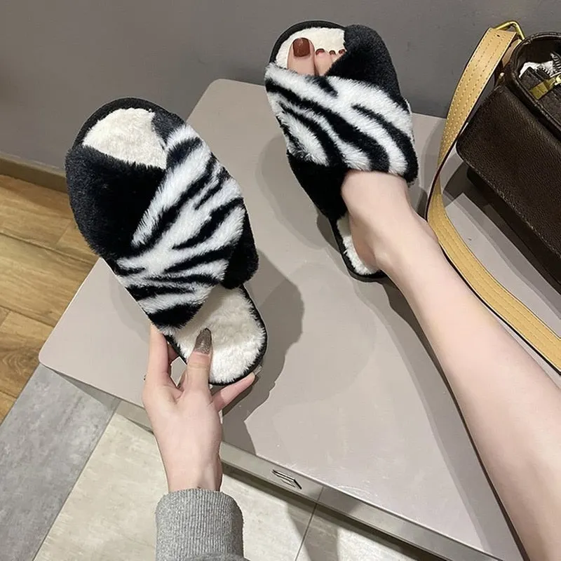 Newest Mixed Colors Fluffy Slippers Autumn Winter Home Slippers Women Furry Fur Slides Outdoor Women's Sandals 2021 Flip Flops