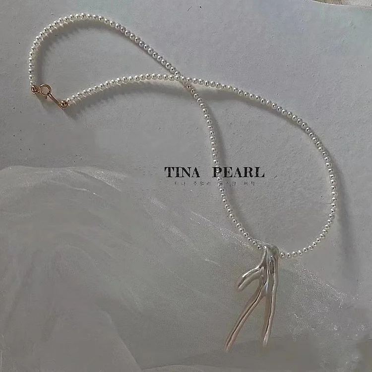 TINA Jewelry Freshwater Aurora small pearl + Dragon Claw shaped pearl necklace