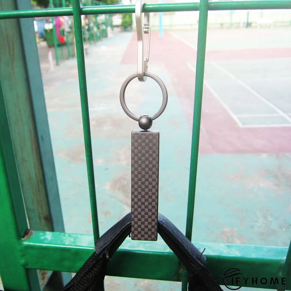 Multi-functional Chain Bag Buckle Mobile Phone Holder | IFYHOME