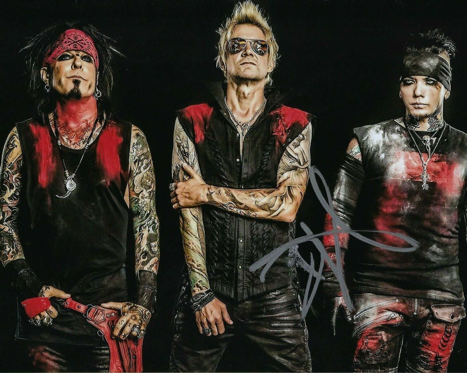 GFA Sixx:A.M. Guns N' Roses * DJ ASHBA * Signed 8x10 Photo Poster painting PROOF D6 COA