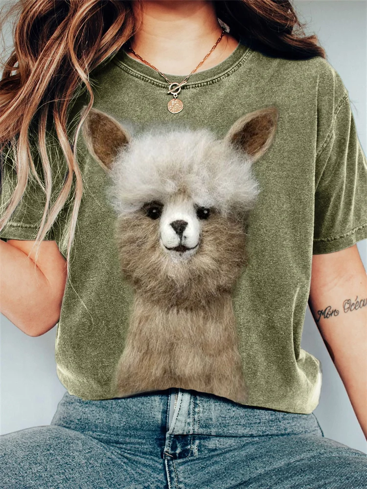 Funny Alpaca Felt Art Vintage T Shirt