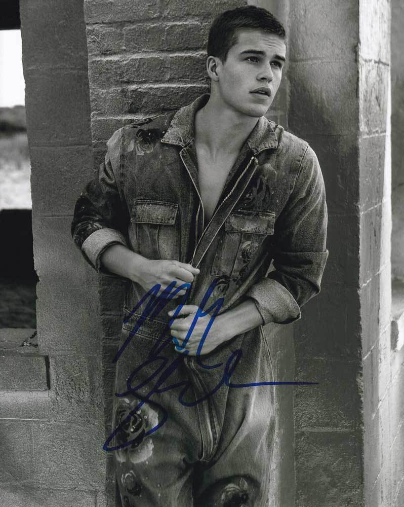 Mitchell Slaggert In-Person AUTHENTIC Autographed Photo Poster painting SHA #63091