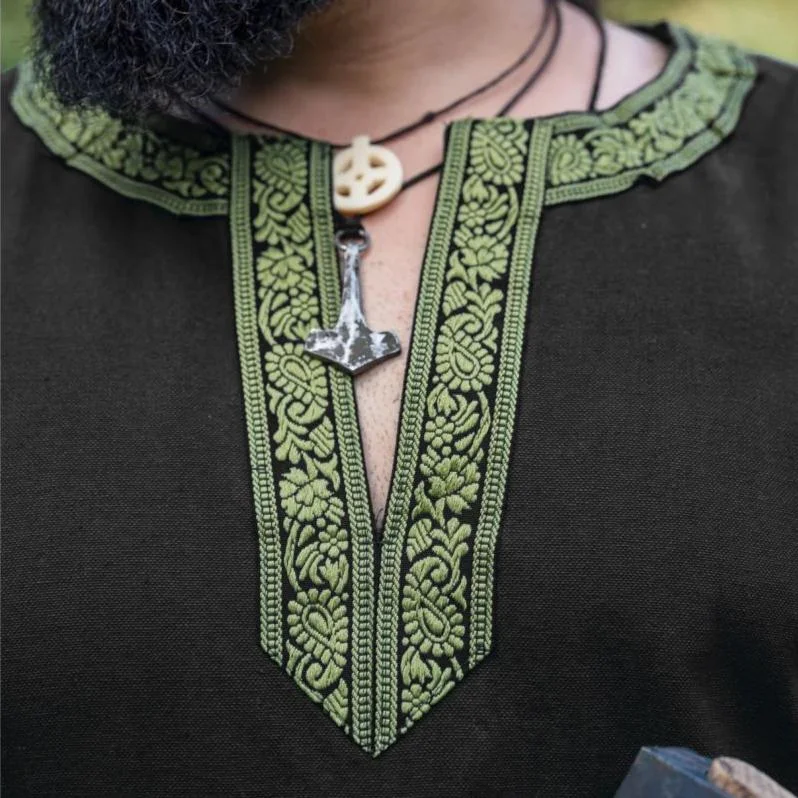 Men's Viking Embroidered Robe Top-inspireuse