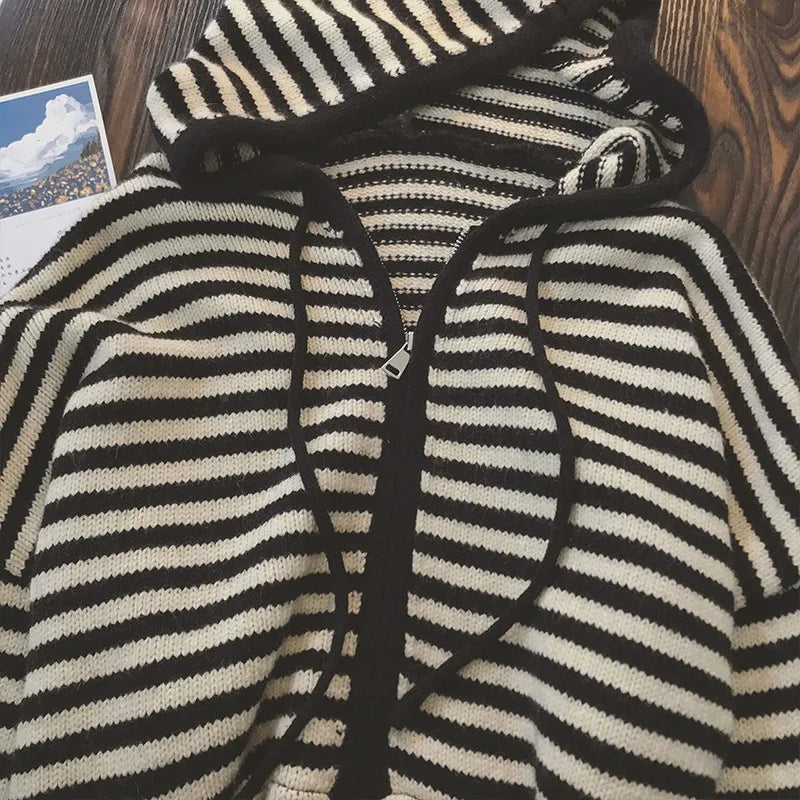 Aiertu Oversized Knitted Striped Hooded Cardigan Women Autumn Winter Loose Casual Zipper Sweaters Versatile Knitting Outerwear Aiertu