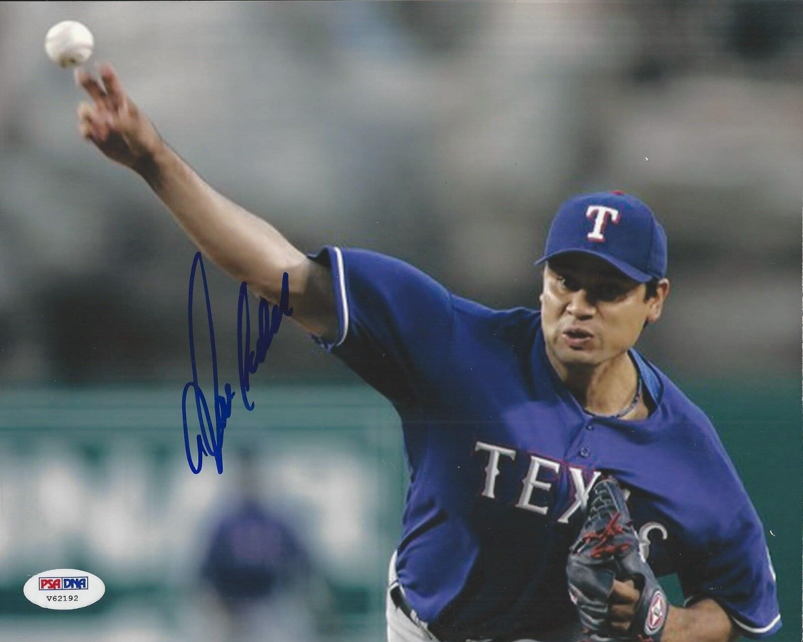 Vicente Padilla Signed Texas Rangers 8x10 Photo Poster painting- PSA/DNA #V62192