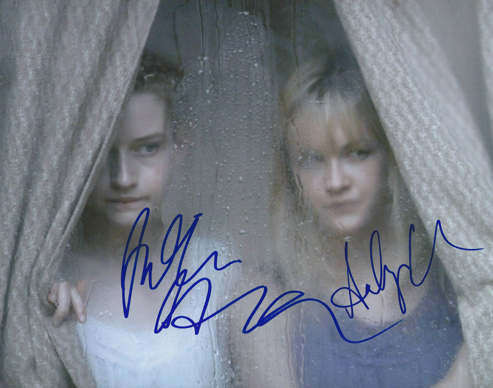 **We Are What We Are *JULIA GARNER & AMBYR CHILDERS* Signed 8x10 Photo Poster painting MH1 COA**