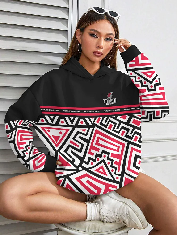 Portland Trail Blazers Printed Hooded Pocket Pullover Hoodie